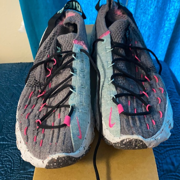 Nike Shoes - Barely worn Multi-colored Nike Space Hippie 04 women tennis shoes 10